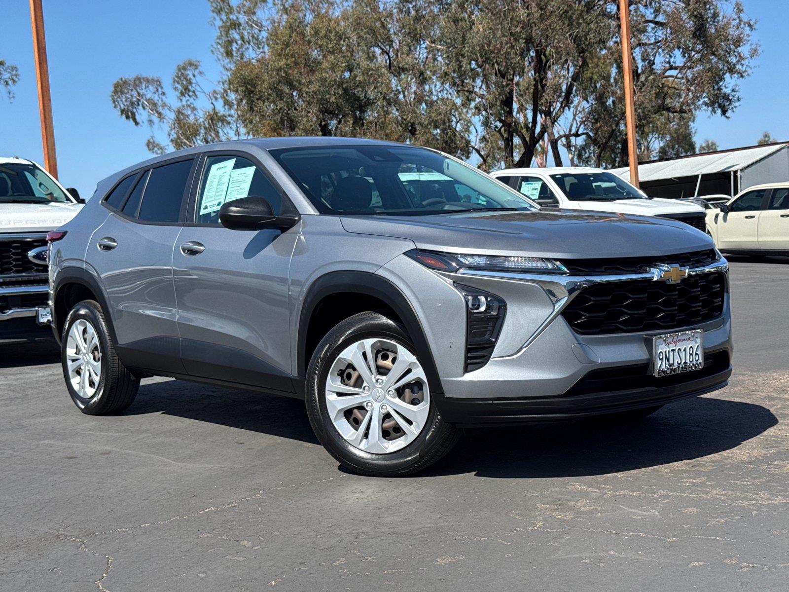 Used 2024 Chevrolet Trax LS with VIN KL77LFE27RC098021 for sale in Encinitas, CA
