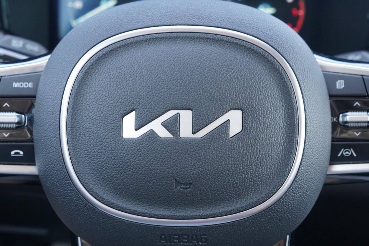 Certified Used 2023 Kia Sorento SX, photo 14