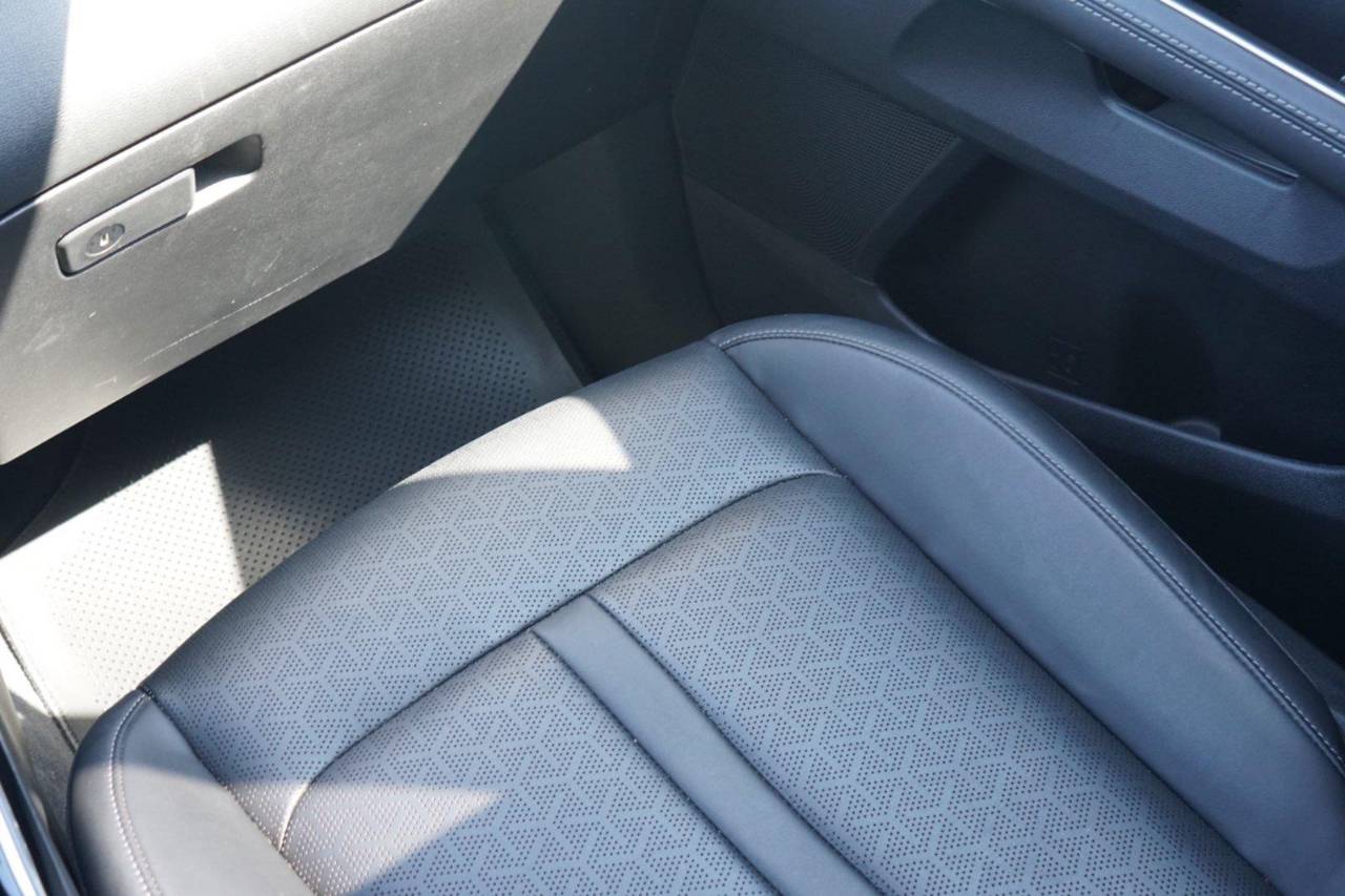 Certified Used 2023 Kia Sorento SX, photo 26