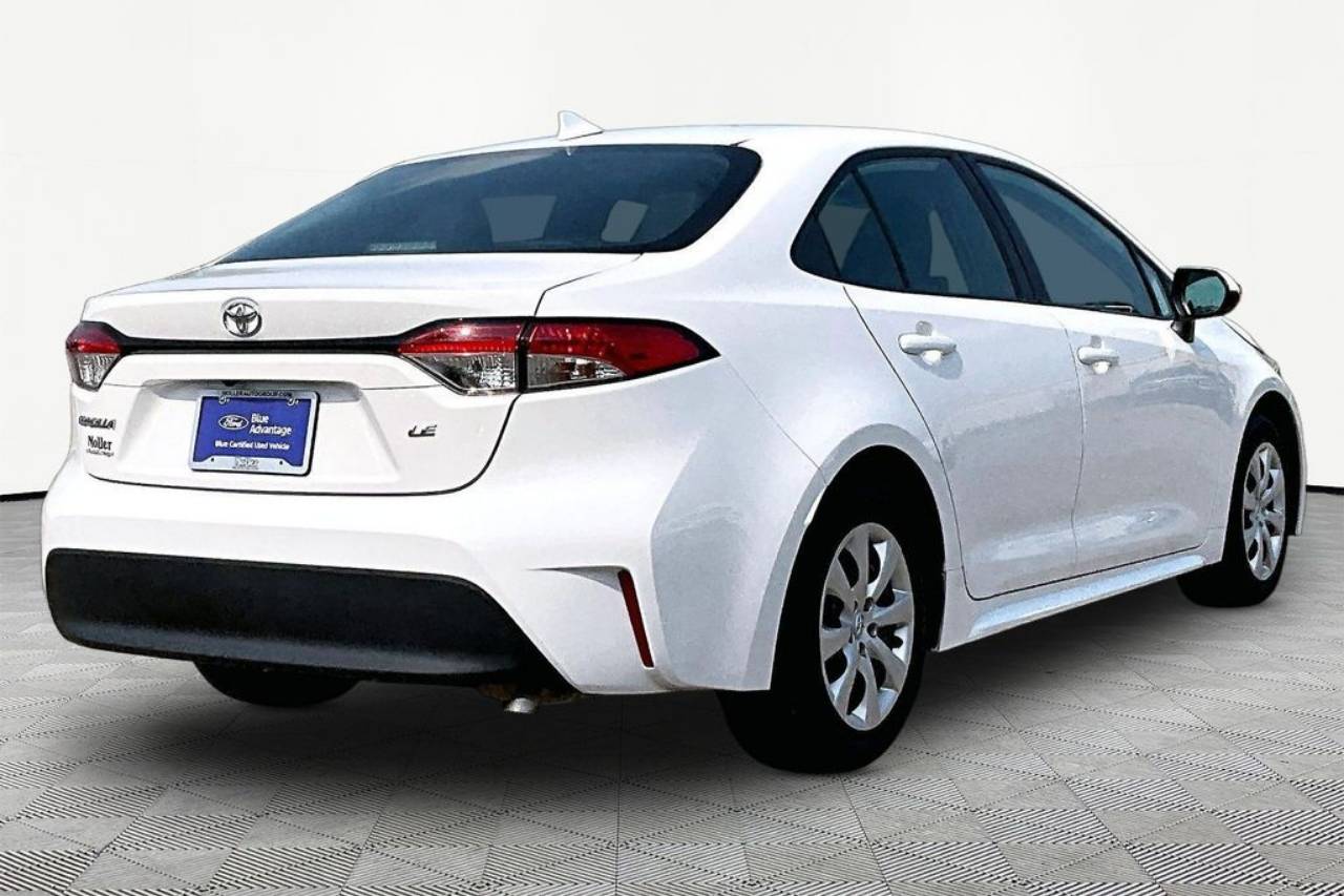 Certified 2025 Toyota Corolla LE with VIN 5YFB4MDE1SP318826 for sale in Kansas City