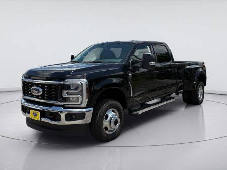 2026 Ford Super Duty F-350 DRW XLT