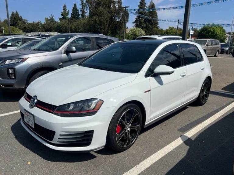 2016 Volkswagen Golf GTI Autobahn