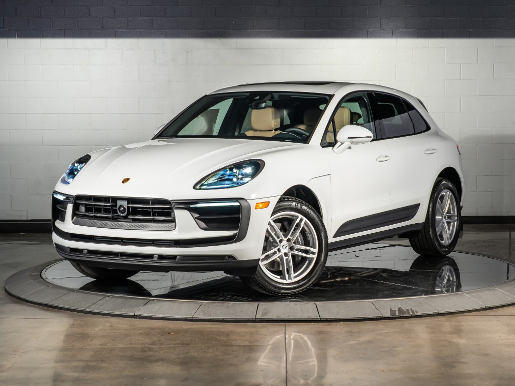 2026 Porsche Macan