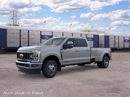 2026 Ford Super Duty F-350 DRW LARIAT