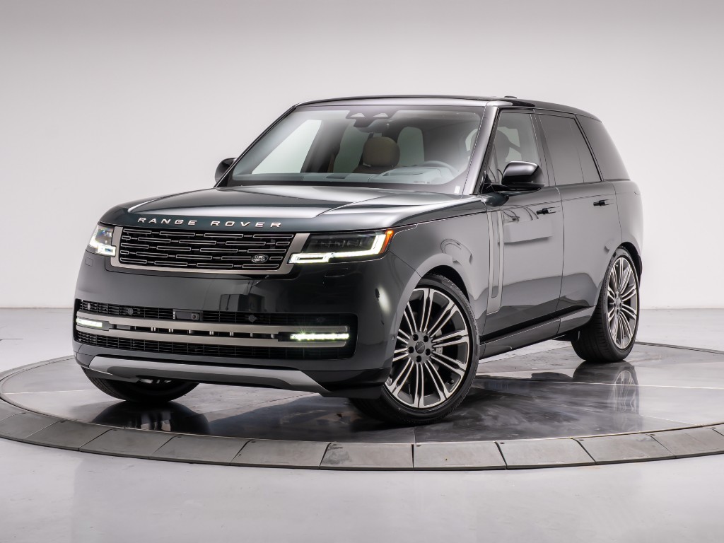 2026 Land Rover Range Rover P400 SE