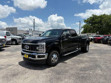 2026 Ford Super Duty F-350 DRW XLT