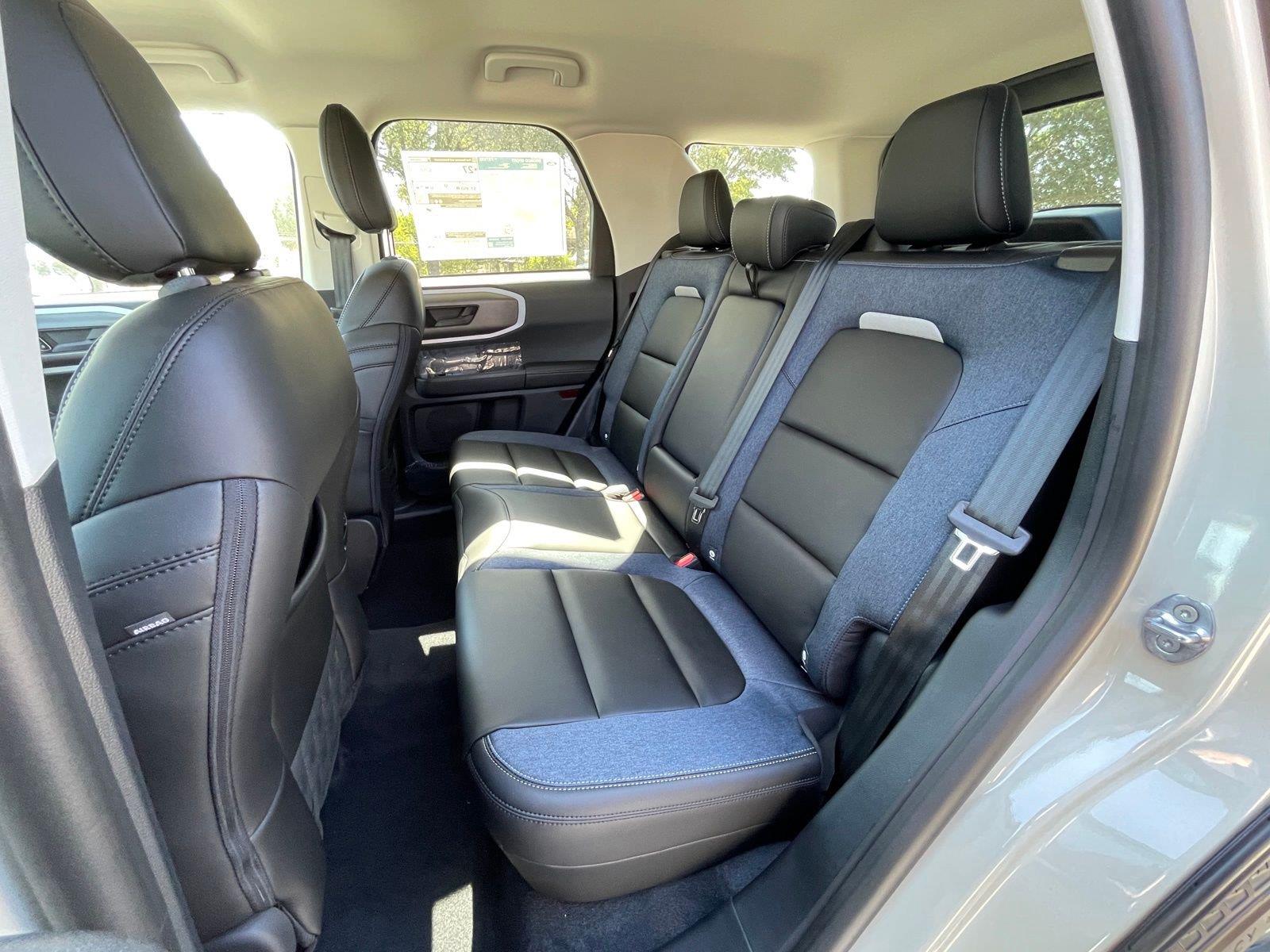 2025 Ford Bronco Sport Outer Banks - Photo 6