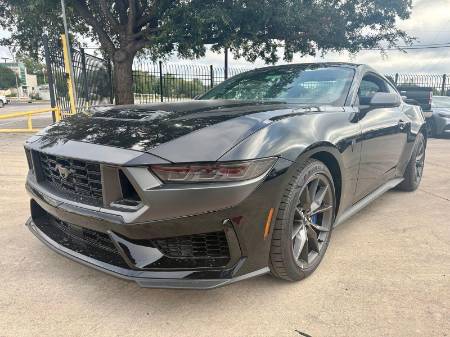 2026 Ford Mustang Dark Horse