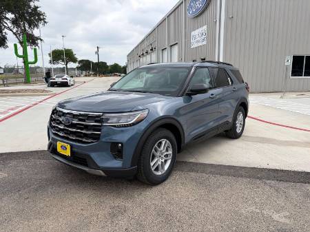 2026 Ford Explorer Active w/200A Pkg