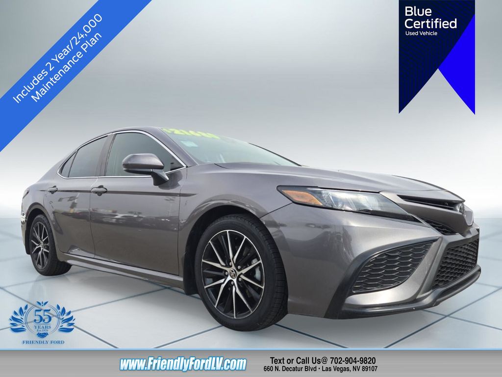 2021 Toyota Camry SE