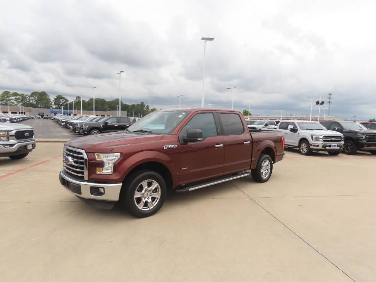 2015 Ford F-150 2WD SuperCrew 145 XLT