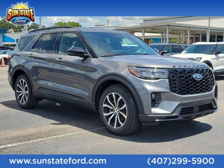 2026 Ford Explorer ST-Line