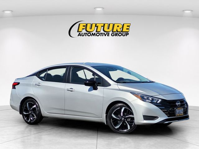 2025 Nissan Versa 1.6 SR