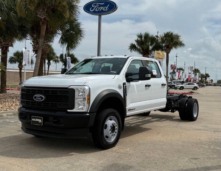 2024 Ford F-550SD XL