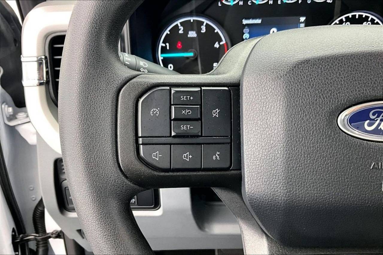 2026 Ford F-350 Super Duty XL - Photo 19