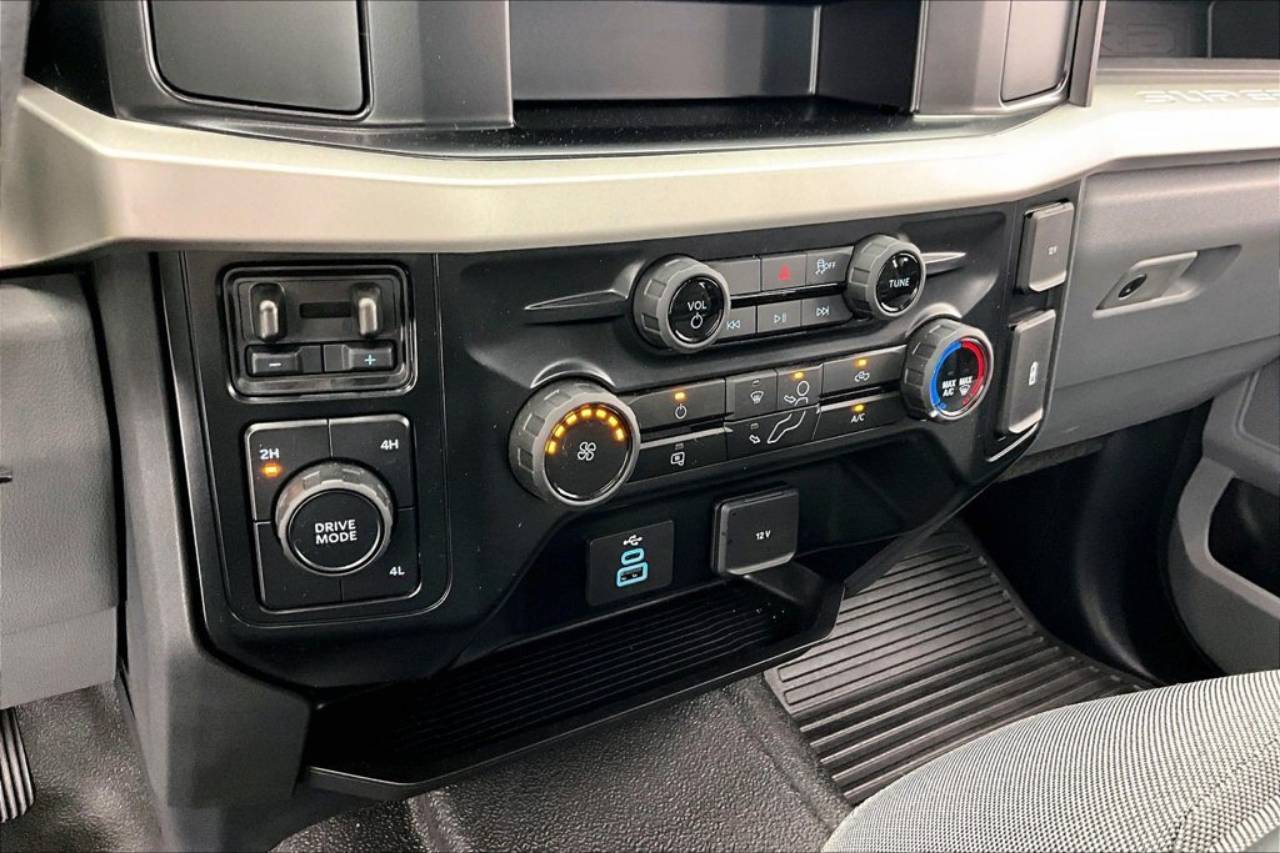 2026 Ford F-350 Super Duty XL - Photo 32