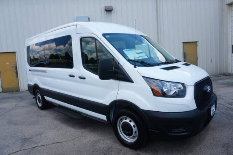 2026 Ford Transit Passenger Wagon XL