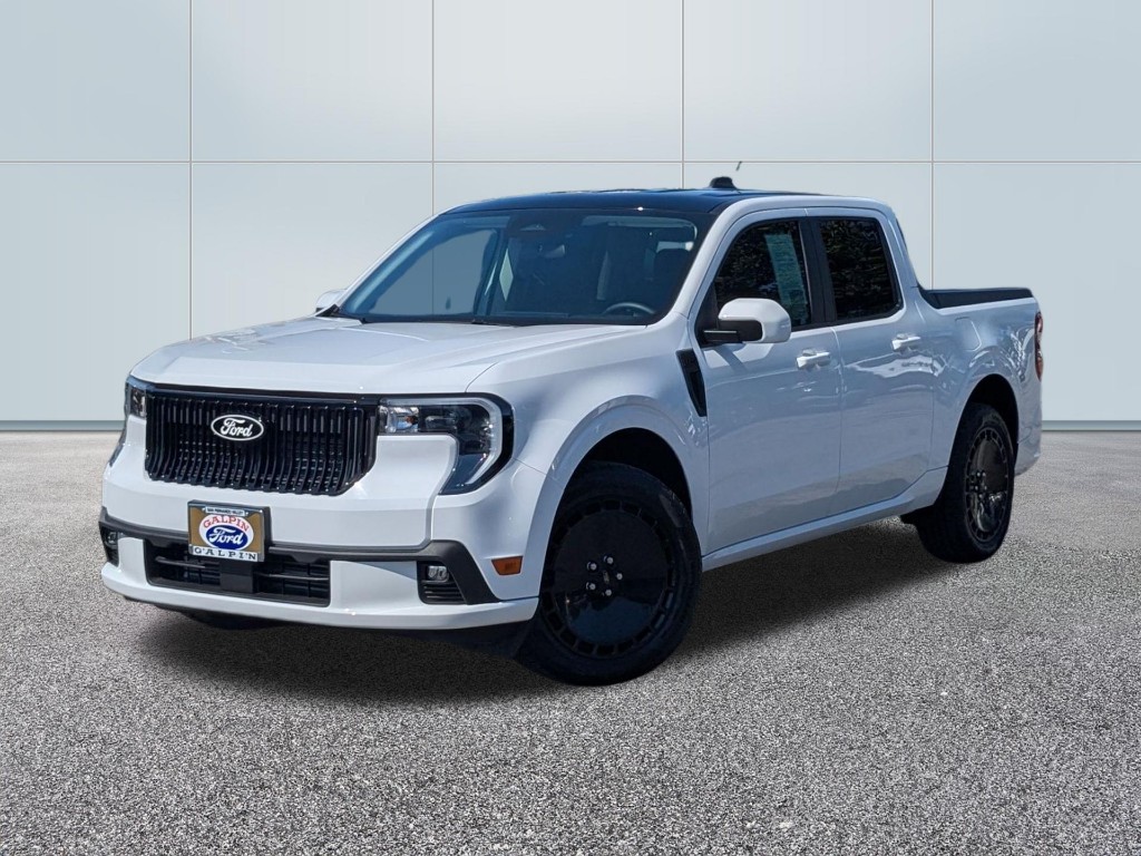 2025 Ford Maverick Lobo Standard