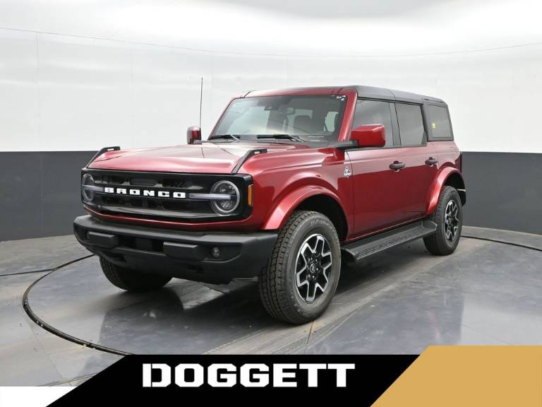 2026 Ford Bronco Outer Banks
