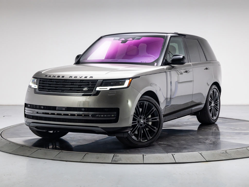 2023 Land Rover Range Rover P530 SE