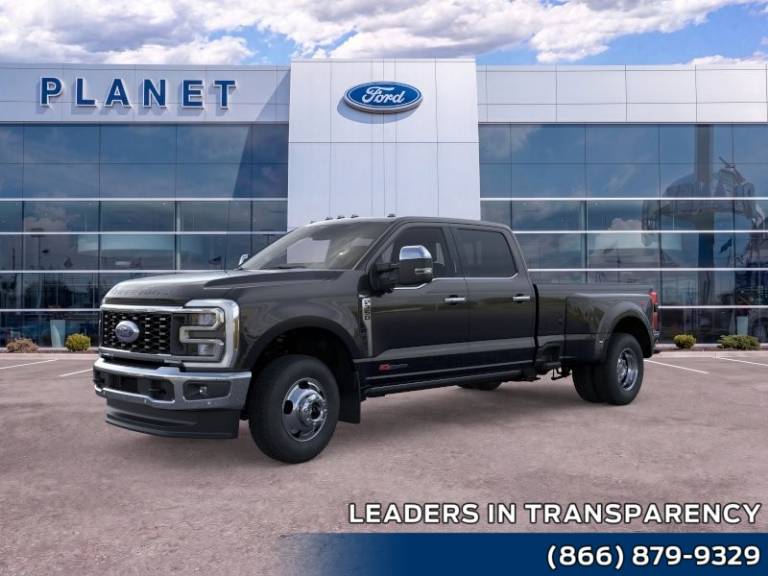 2026 Ford Super Duty F-350 DRW King Ranch 4WD Crew Cab 8' Box