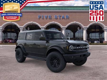 2026 Ford Bronco Outer Banks