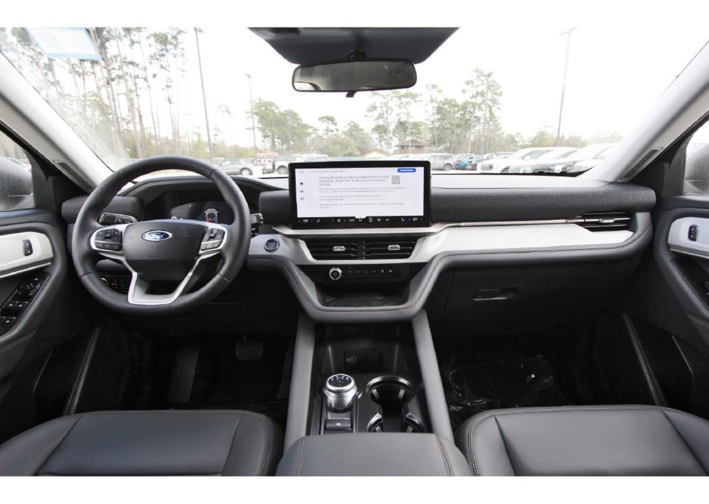 2026 Ford Explorer Active - Photo 8