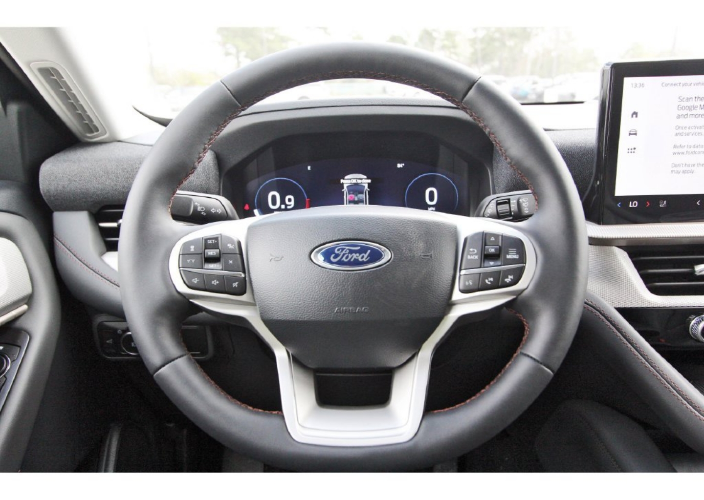 2026 Ford Explorer Active - Photo 10