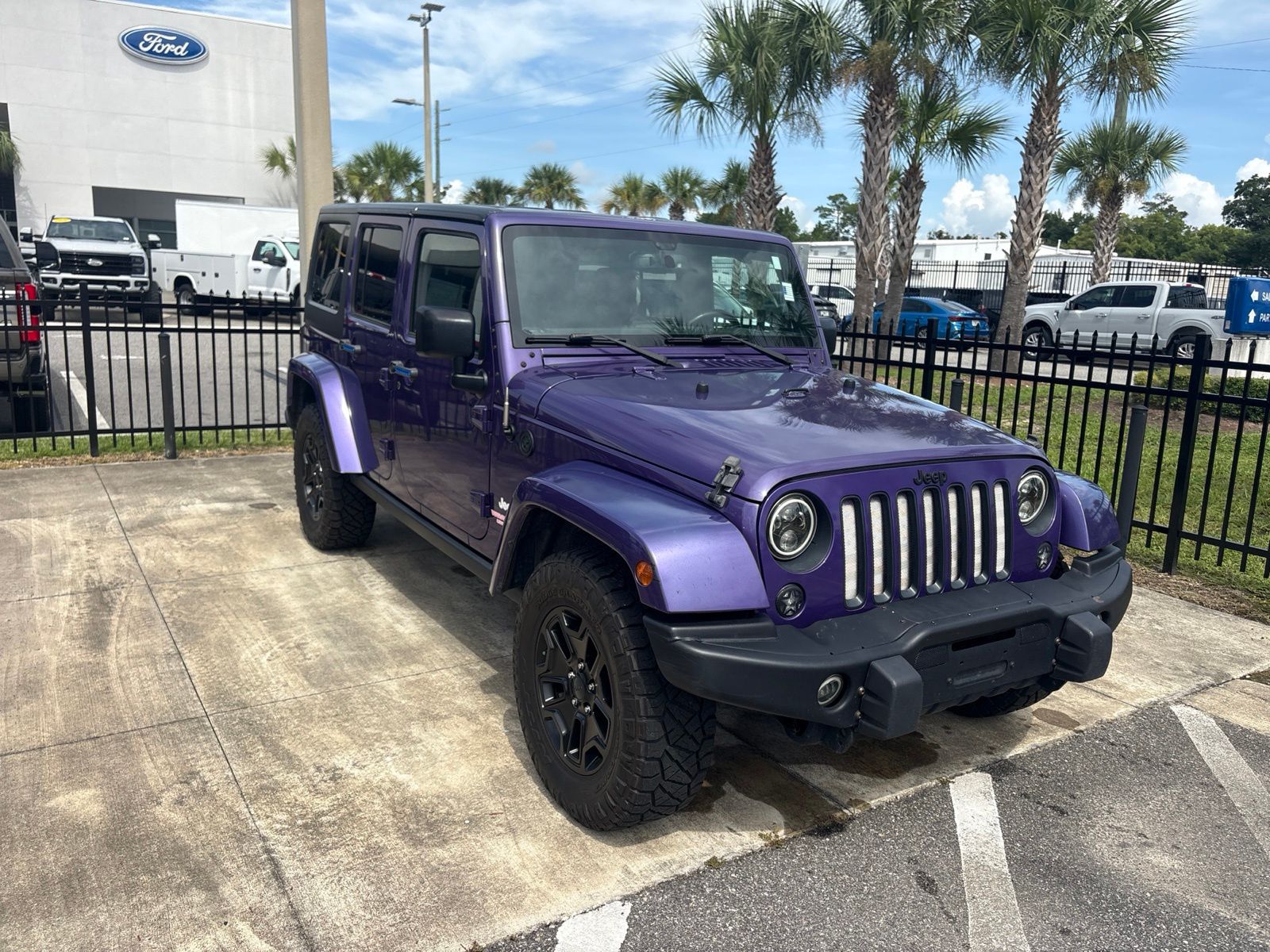2016 Jeep Wrangler Unlimited Sahara