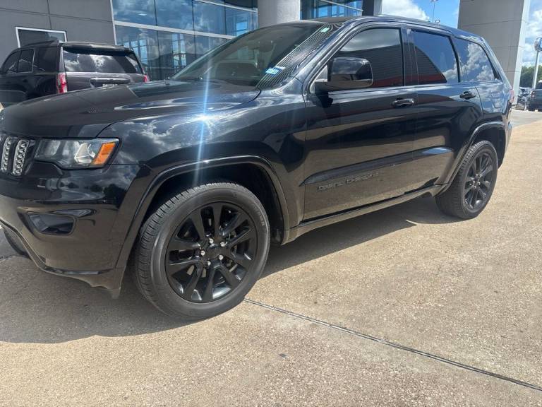 2019 Jeep Grand Cherokee Altitude