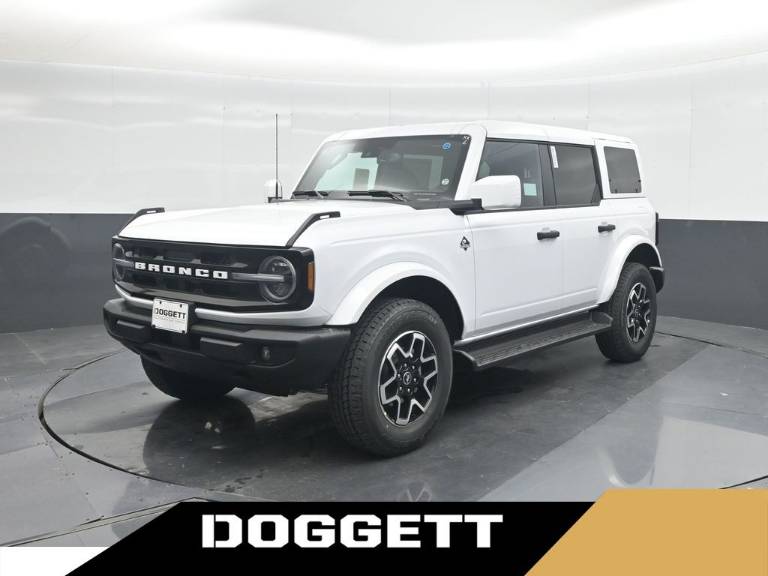 2026 Ford Bronco Outer Banks