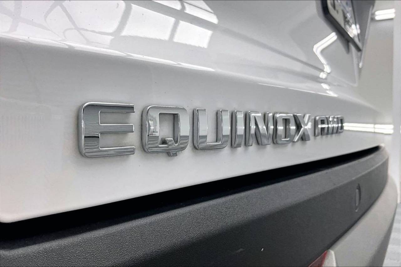 2025 Chevrolet Equinox LT - Photo 8