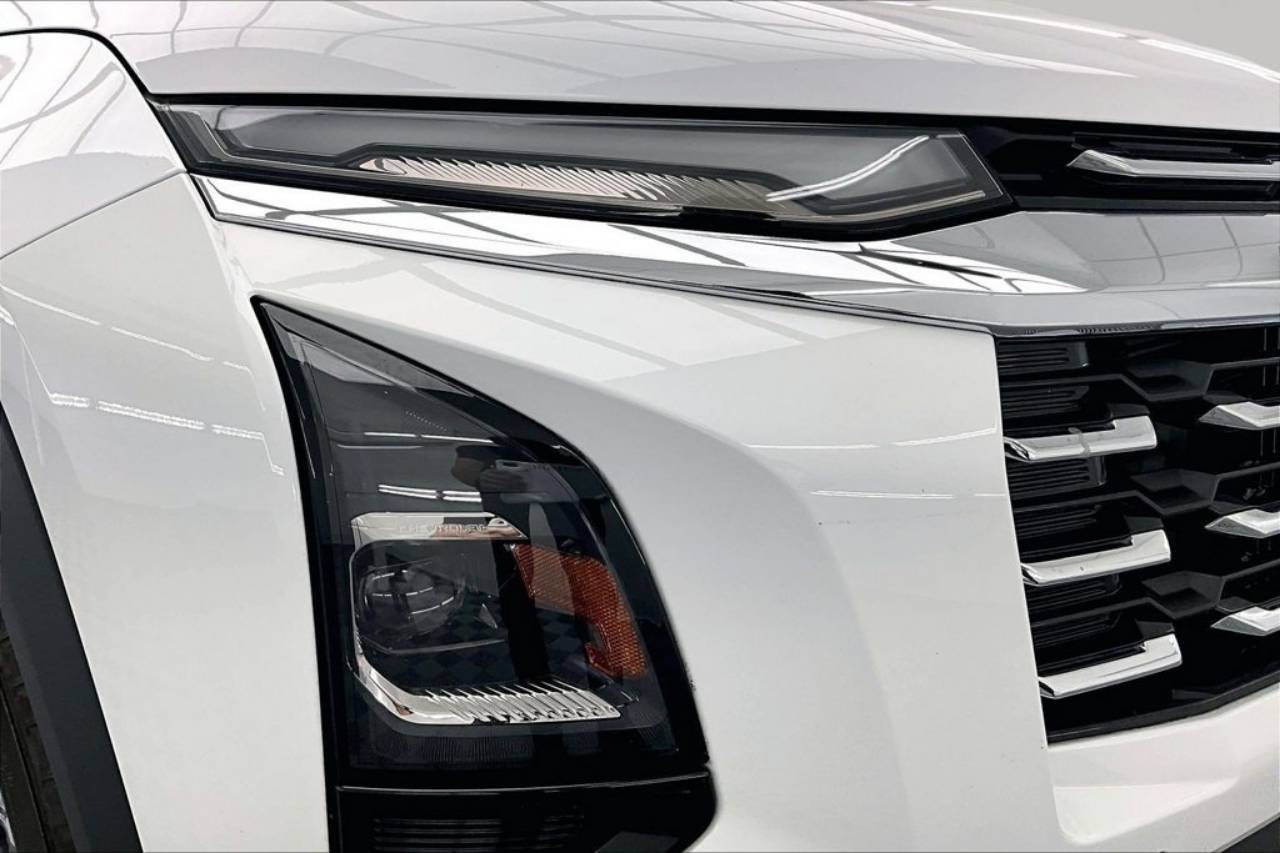 2025 Chevrolet Equinox LT - Photo 29