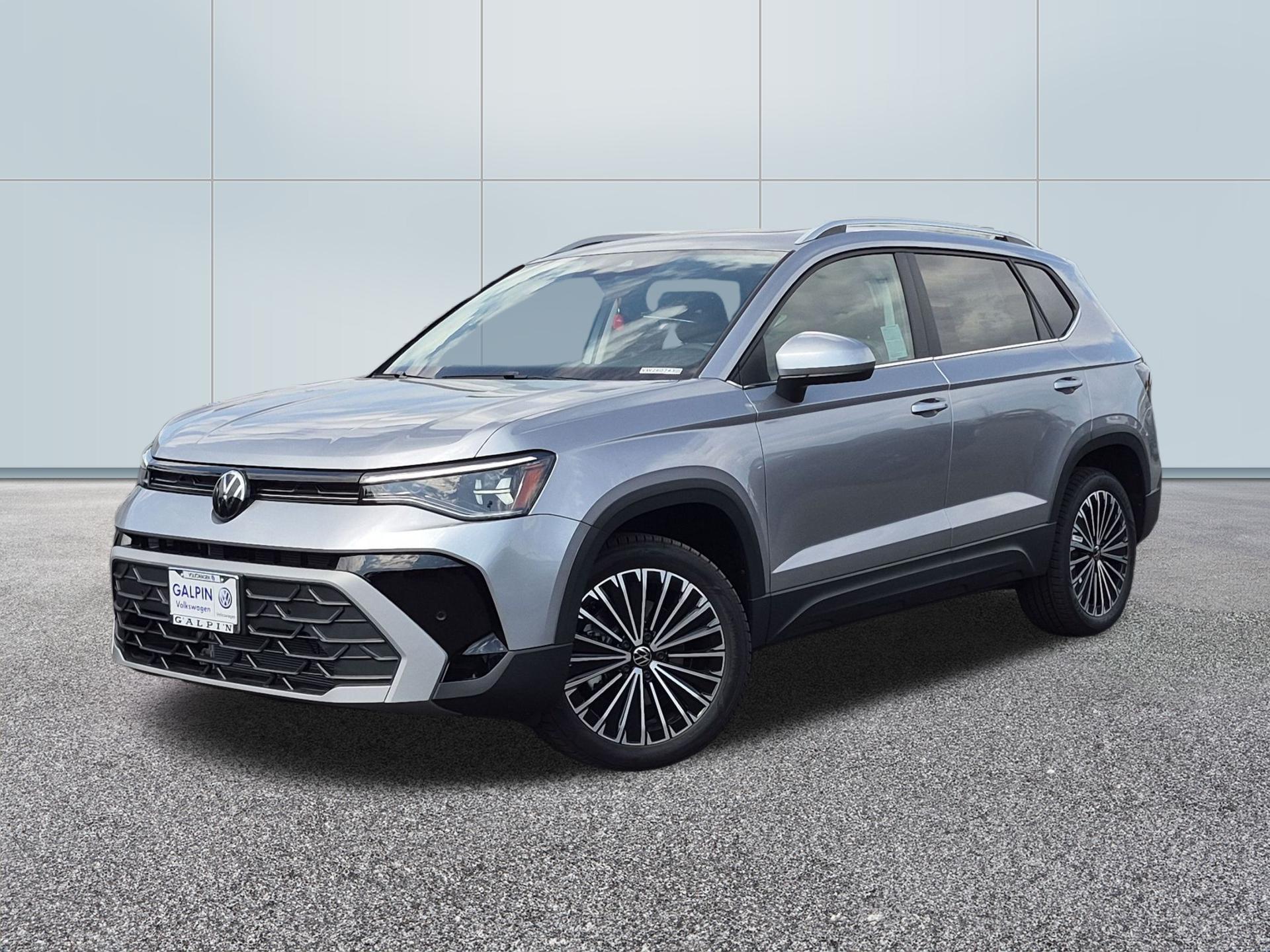 New 2026 Volkswagen Taos SE