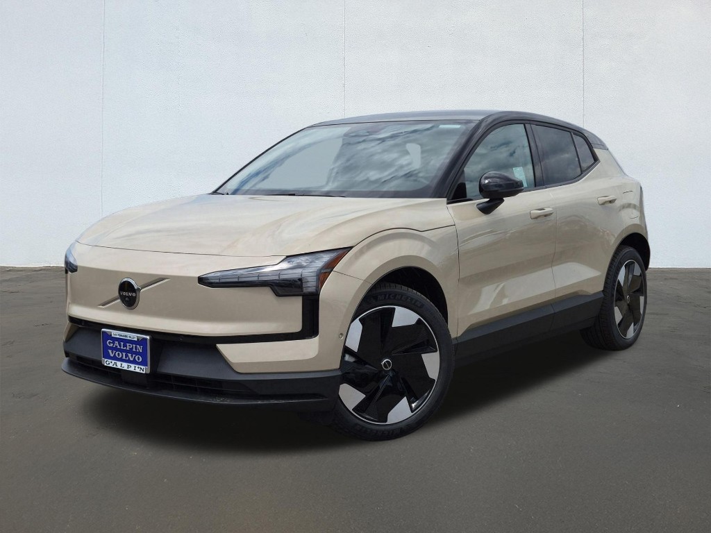 2026 Volvo EX30 Ultra Twin Motor Performance, Fully electric