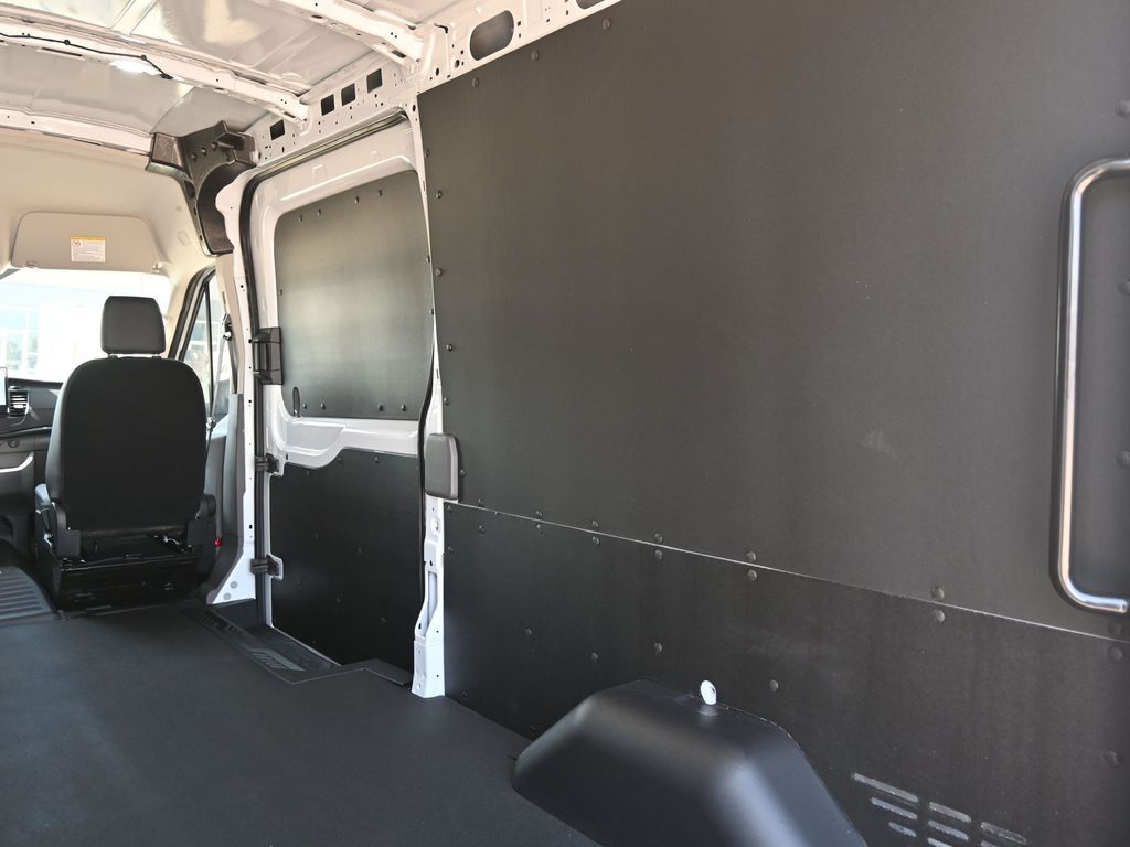 2025 Ford Transit Van Base - Photo 6