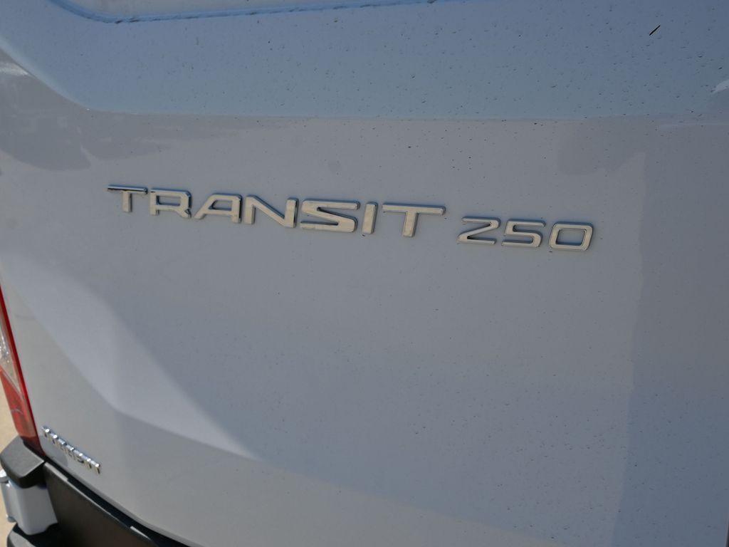 2025 Ford Transit Van Base - Photo 7