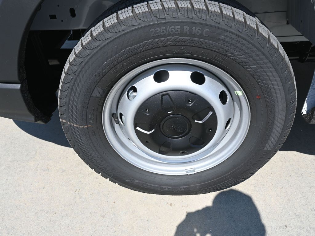 2025 Ford Transit Van Base - Photo 10