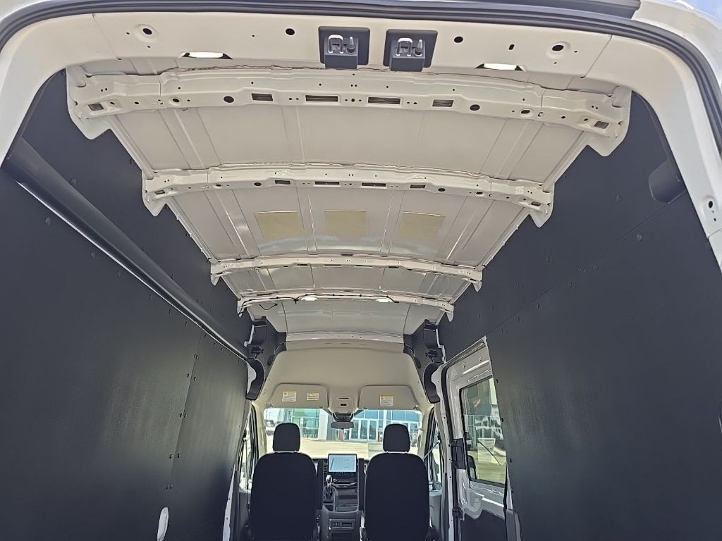 2025 Ford Transit Van Base - Photo 11