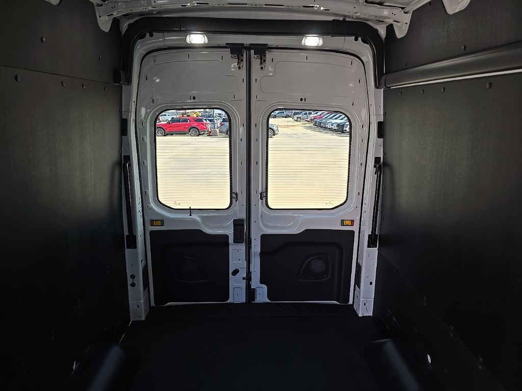 2025 Ford Transit Van Base - Photo 16