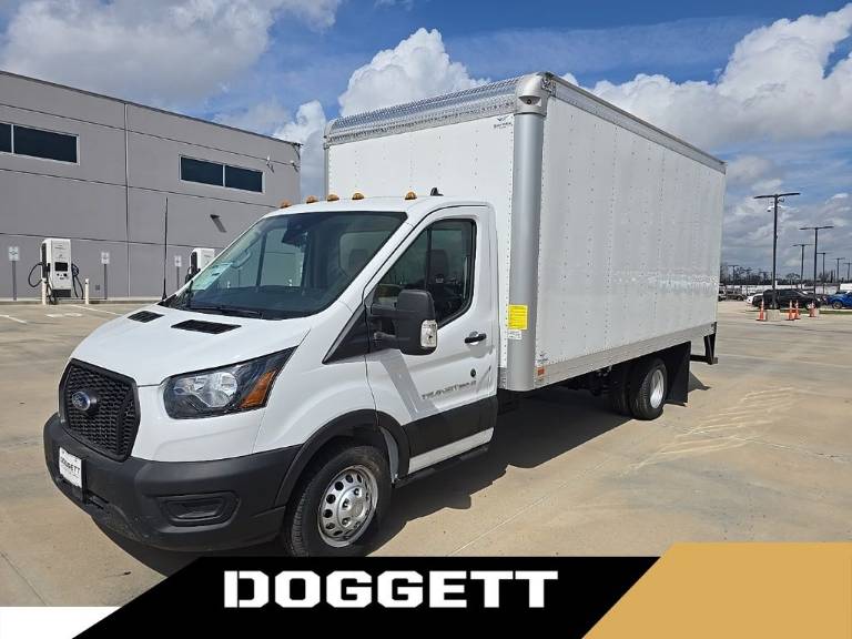 2024 Ford Transit Chassis Base
