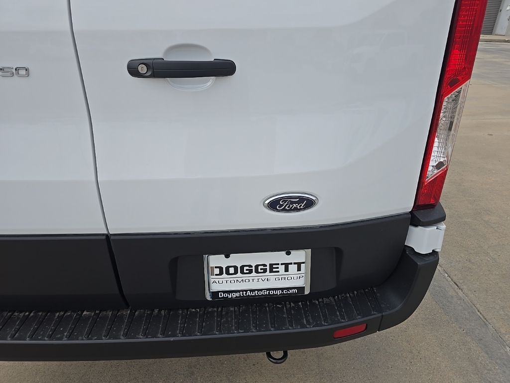 2025 Ford Transit Van Base - Photo 8