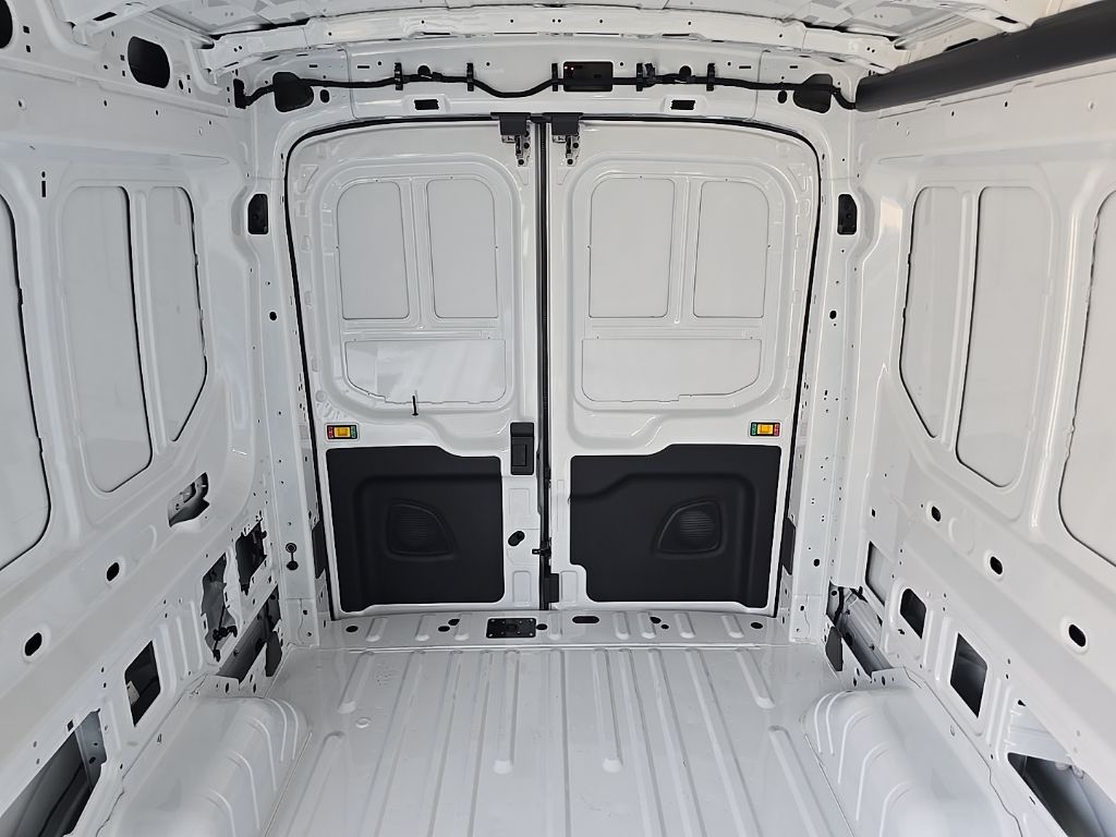 2025 Ford Transit Van Base - Photo 17