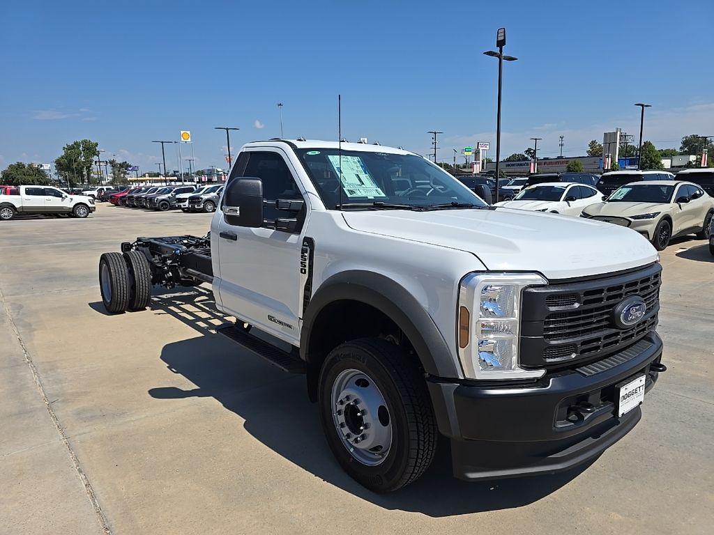 2026 Ford F-550 Super Duty Chassis Cab XL - Photo 13