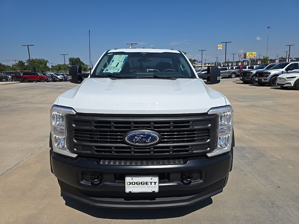2026 Ford F-550 Super Duty Chassis Cab XL - Photo 14
