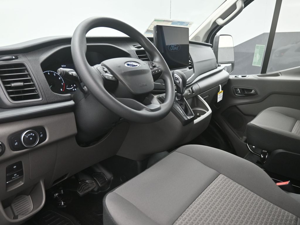 2025 Ford Transit Van Base - Photo 18