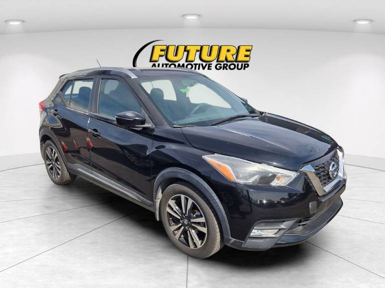 2018 Nissan Kicks SR