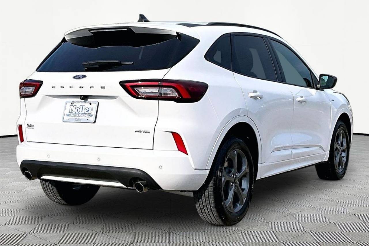 Certified 2023 Ford Escape ST-Line with VIN 1FMCU9MN7PUA47908 for sale in Kansas City