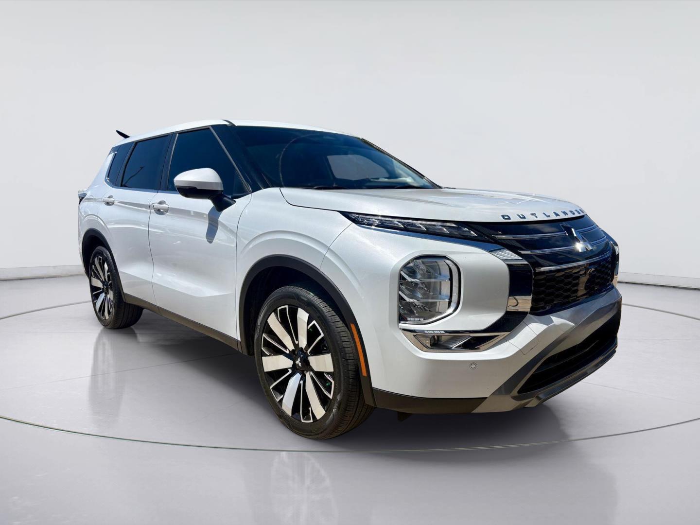 2025 Mitsubishi Outlander