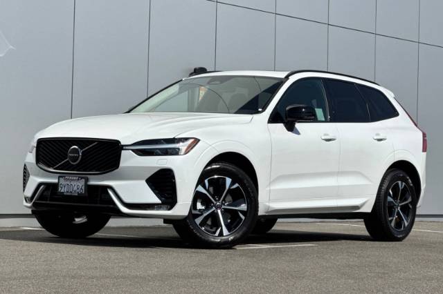 2026 Volvo XC60 B5 Core